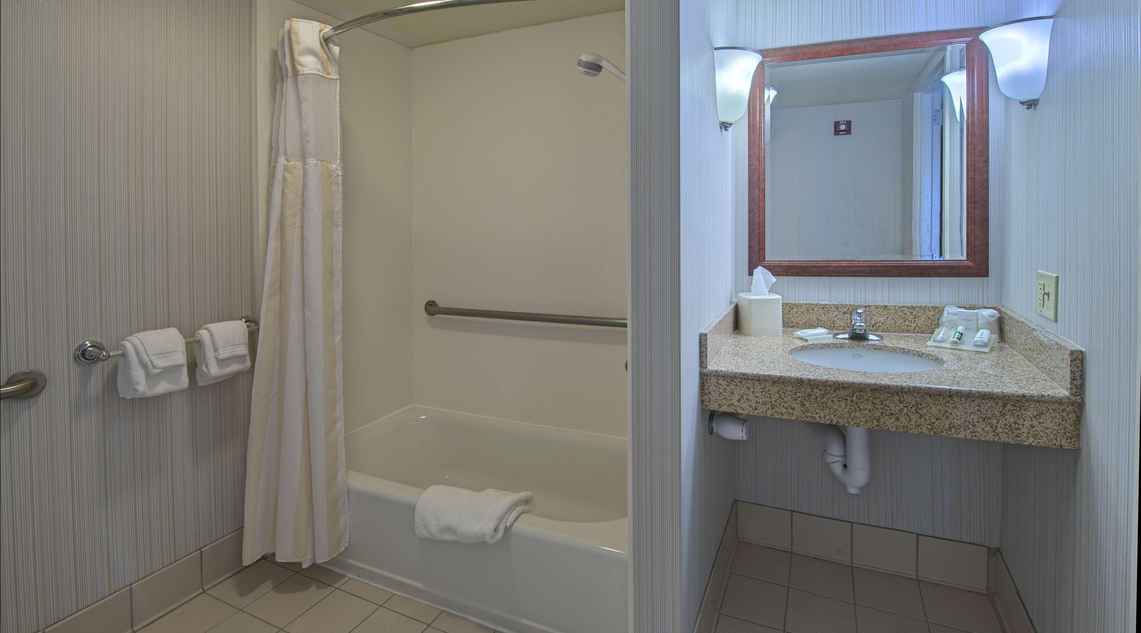 Hilton Garden Inn Auburn/Opelika Экстерьер фото