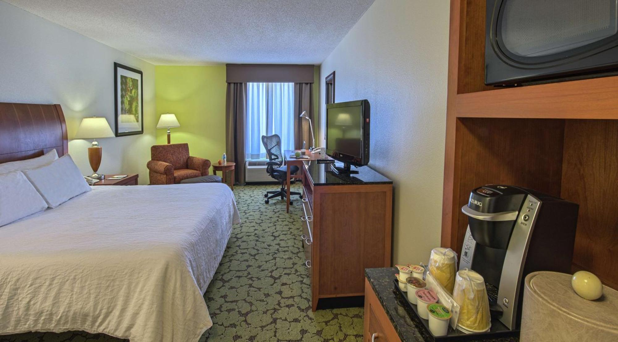 Hilton Garden Inn Auburn/Opelika Экстерьер фото